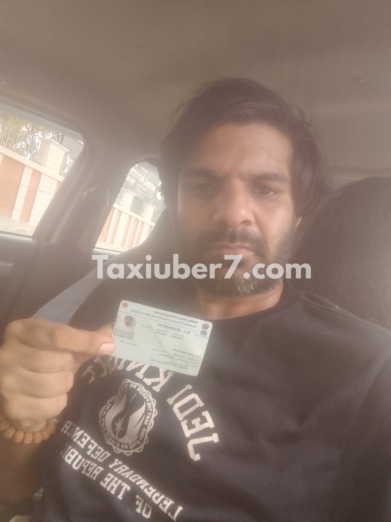 taxi taksi uber near me